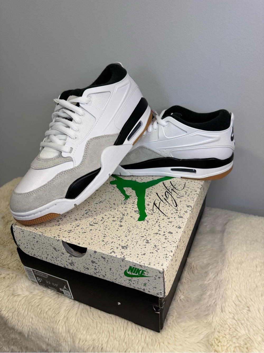 Men’s Air Jordan 4 RM - Size 8.5